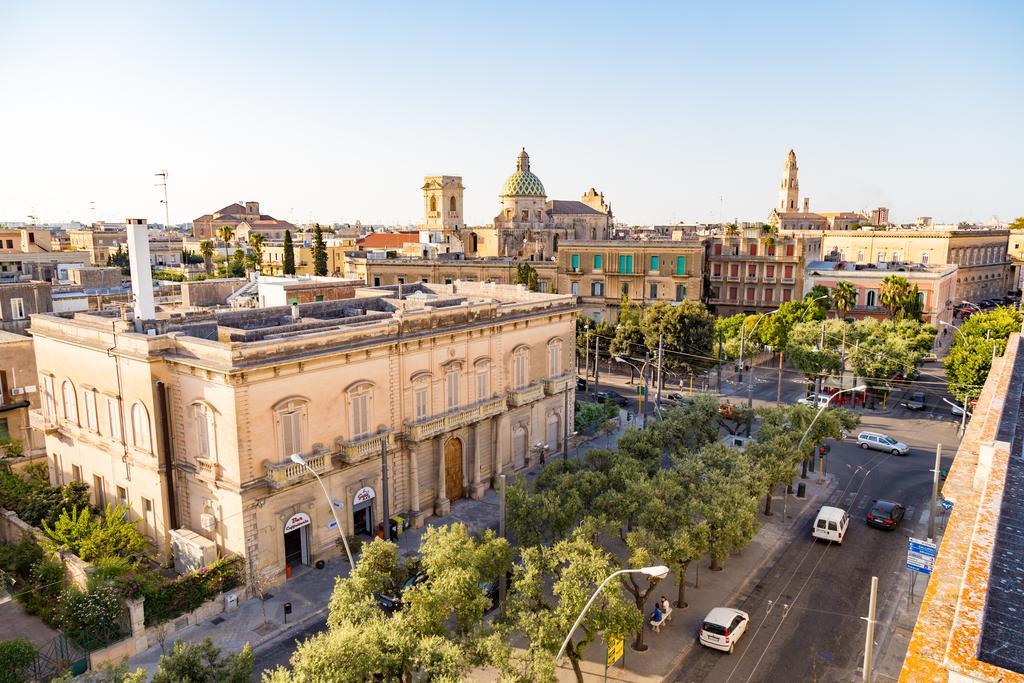 Palazzo Massari Hotel Lecce Bagian luar foto