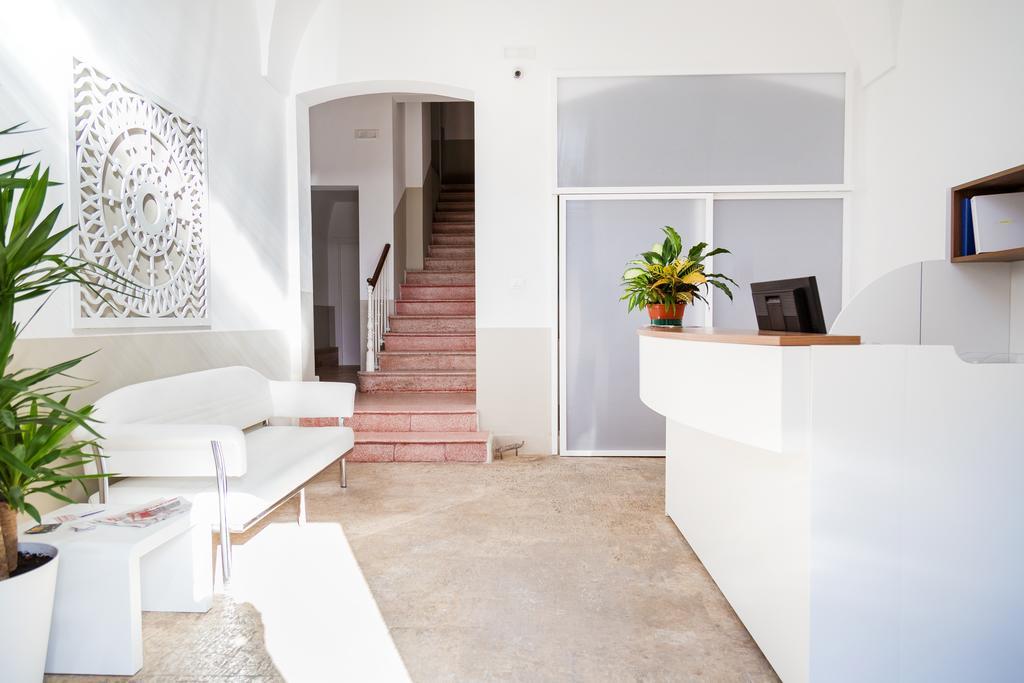 Palazzo Massari Hotel Lecce Bagian luar foto