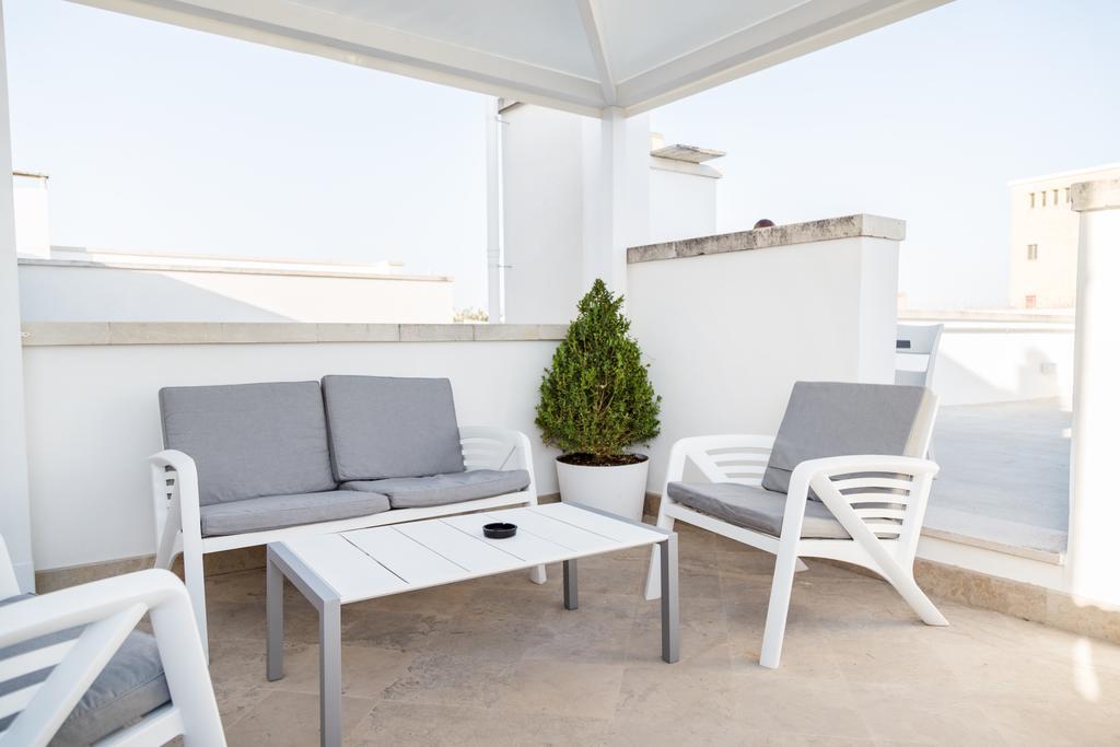 Palazzo Massari Hotel Lecce Bagian luar foto